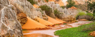Suối tiên Bình Thuận – Dòng suối hiền cạnh đồi cát đỏ
